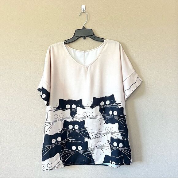 Cat Lady Print V Neck Top - Picture 1 of 6